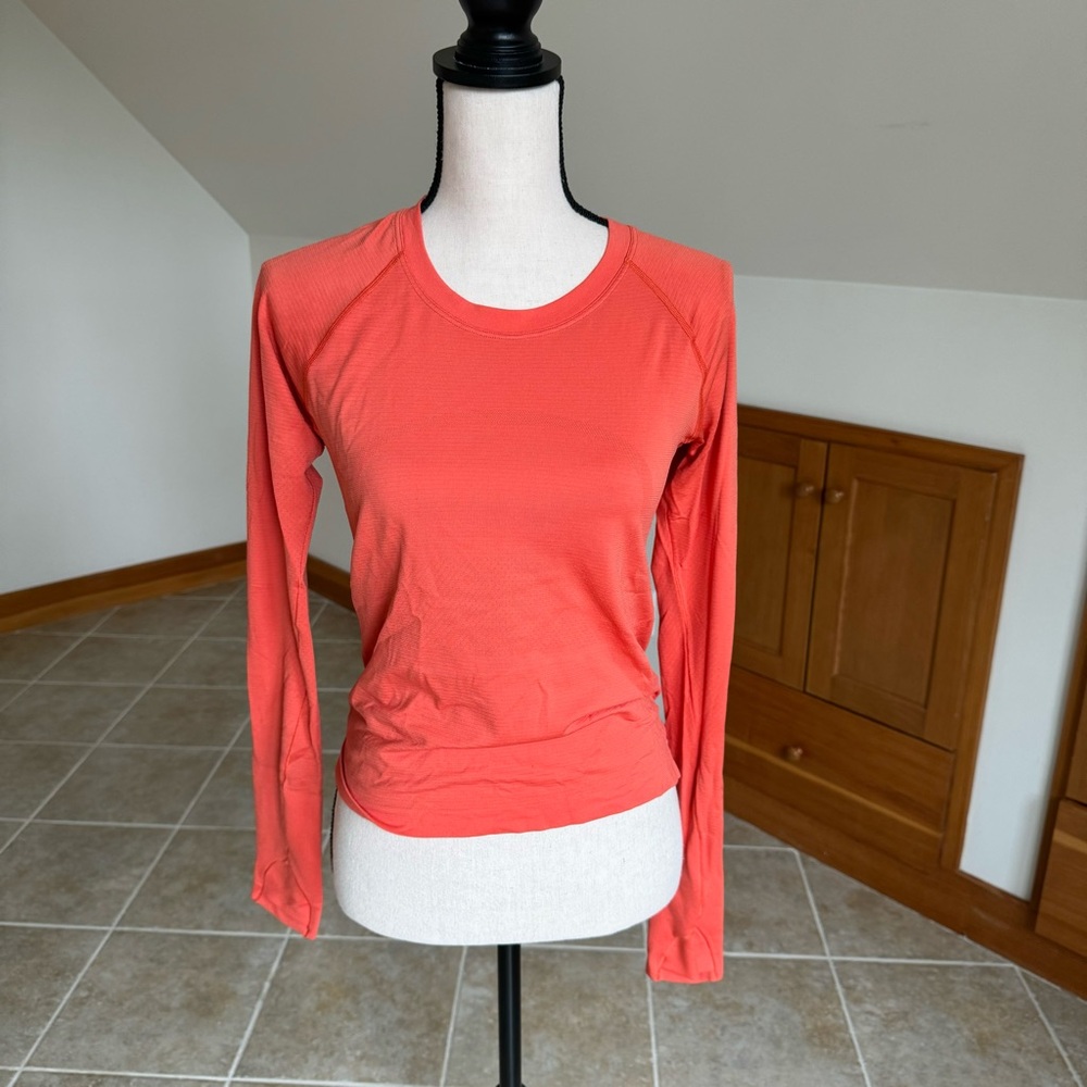 COPY - Lululemon Swiftly Tech Long Sleeve